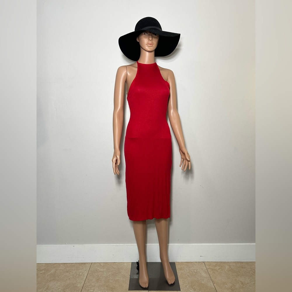 Red halter dress. Size L.